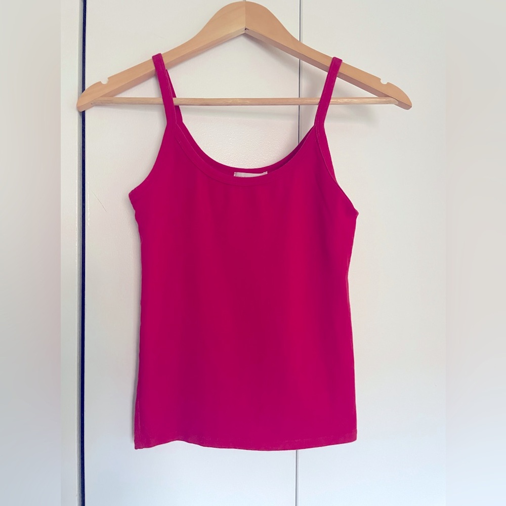Forever 21 Women’s Red Crop Tank Size Medium
